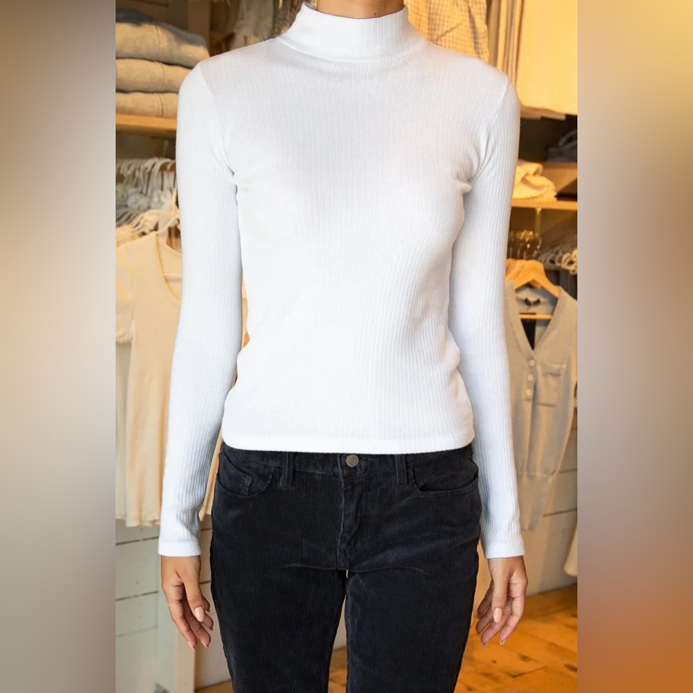 Brandy Melville Daniela Cotton Turtleneck Top